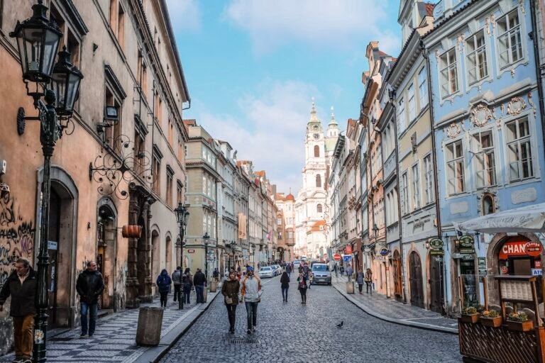 Best Activities Booking Sites: GetYourGuide vs Viator vs Klook - real test review for digital nomads
