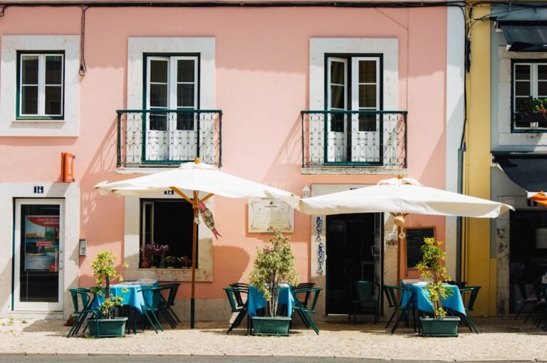 Best Booking Sites for Digital Nomads: Booking vs Hotels vs Airbnb - real test review for digital nomads