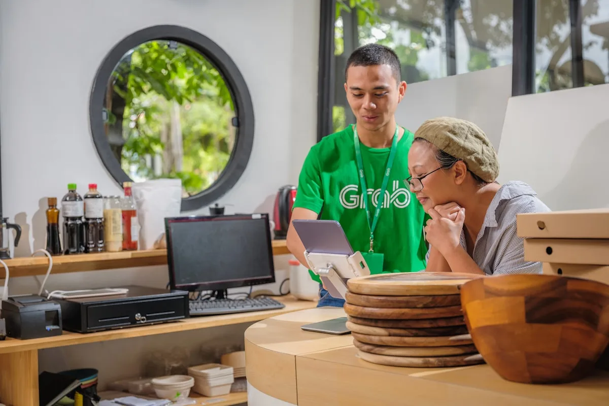 Digital nomad working at one of the best coworking spaces in Chiang Mai Thailand