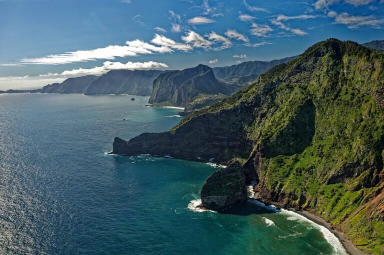 Digital Nomad Guide to Madeira Portugal (Funchal Setup Guide - real test review for digital nomads