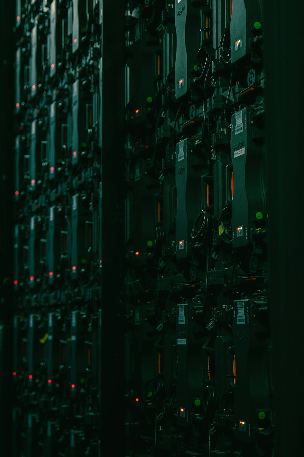 hostinger-vs-bluehost-2