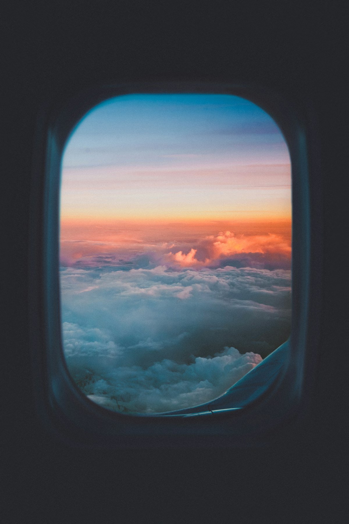 How to find cheap flights as a digital nomad in 2026, real booking tactics