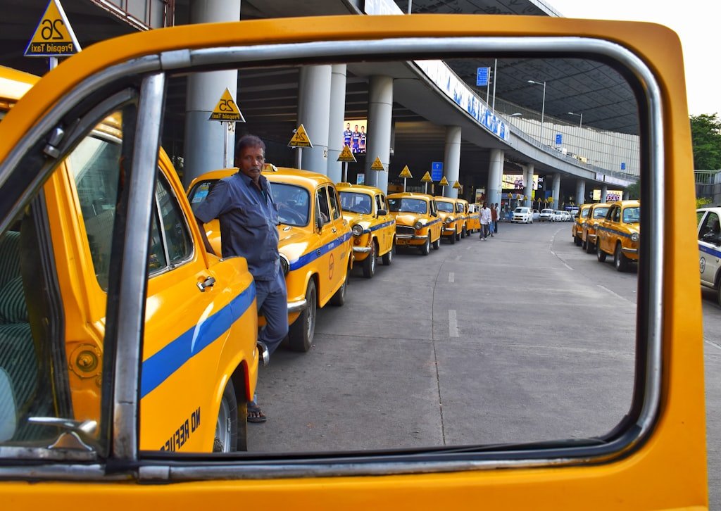 how-to-save-money-airport-transfers-2