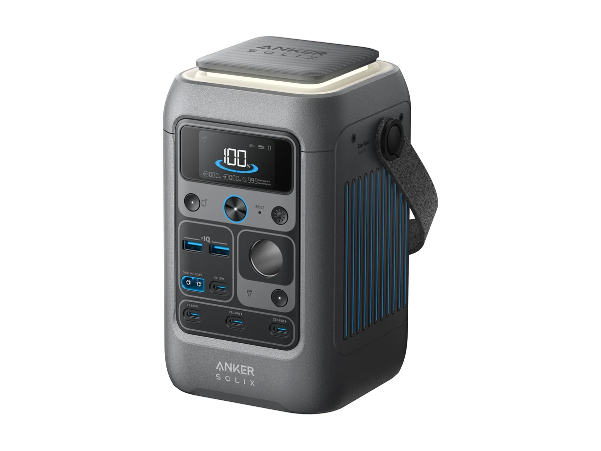 Anker SOLIX C300 DC powerstation, een rechtopstaand grijs apparaat met USB-C-poorten en een draagriem