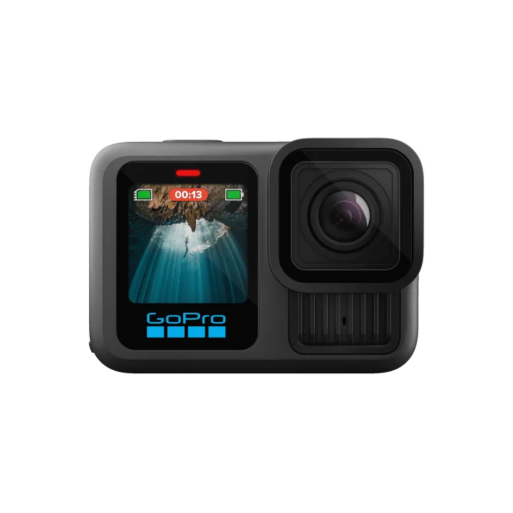 GoPro-HERO13-Black-Actionkamera von vorne mit Frontdisplay und Objektiv