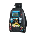 Lusso Gear achterbankorganizer met een tablet, flessen en speelgoed in de zakken