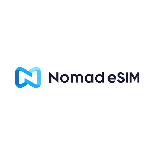 Nomad eSIM-logo, een blauw N-symbool met de woorden Nomad eSIM, op een witte achtergrond