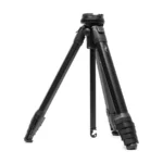 Peak Design Travel Tripod in aluminium, met uitgeklapte poten