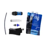 Sawyer Squeeze Wasserfilter ausgelegt mit zwei Quetschbeuteln, Reinigungsspritze, Schlauch und Netzbeutel