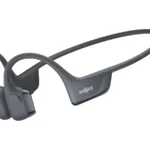Shokz OpenRun Pro 2 Knochenschall-Kopfhörer in Schwarz, schräge Frontalansicht