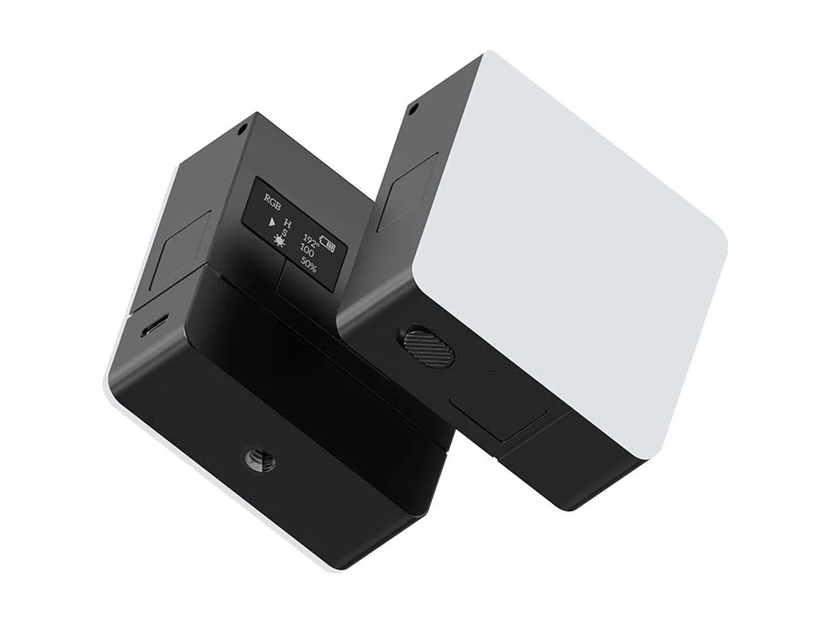 Ulanzi VL49 Pro mini-LED-lamp met display, twee aanzichten