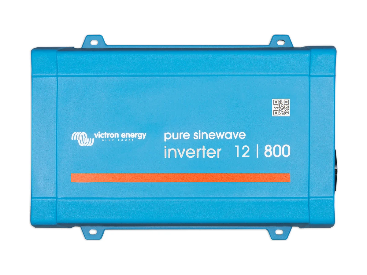 Victron Phoenix Inverter 12/800 in blauw met een oranje streep en het label pure sinewave inverter 12 | 800